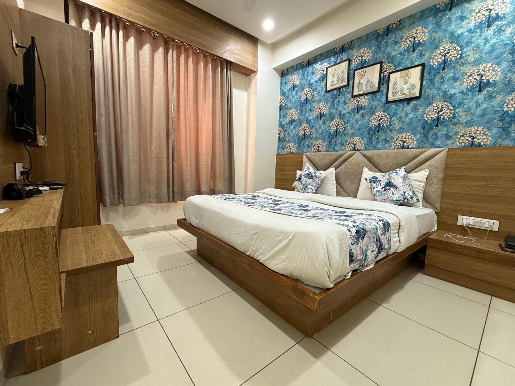 Hotelsuncity Inn Βαντοντάρα Εξωτερικό φωτογραφία